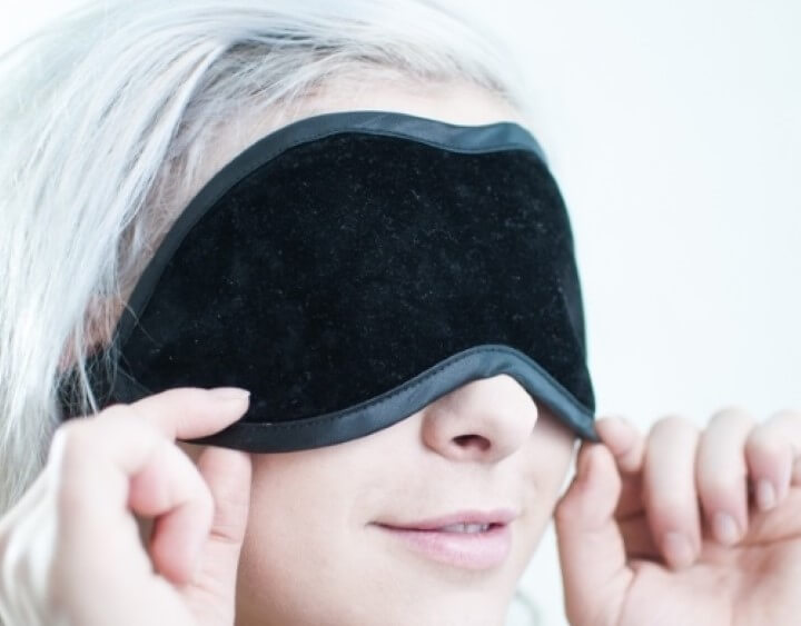 Mask lady